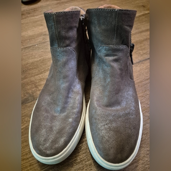 gentle souls Shoes - Gentle Souls Gray Ankle Boots with Minimalist Design